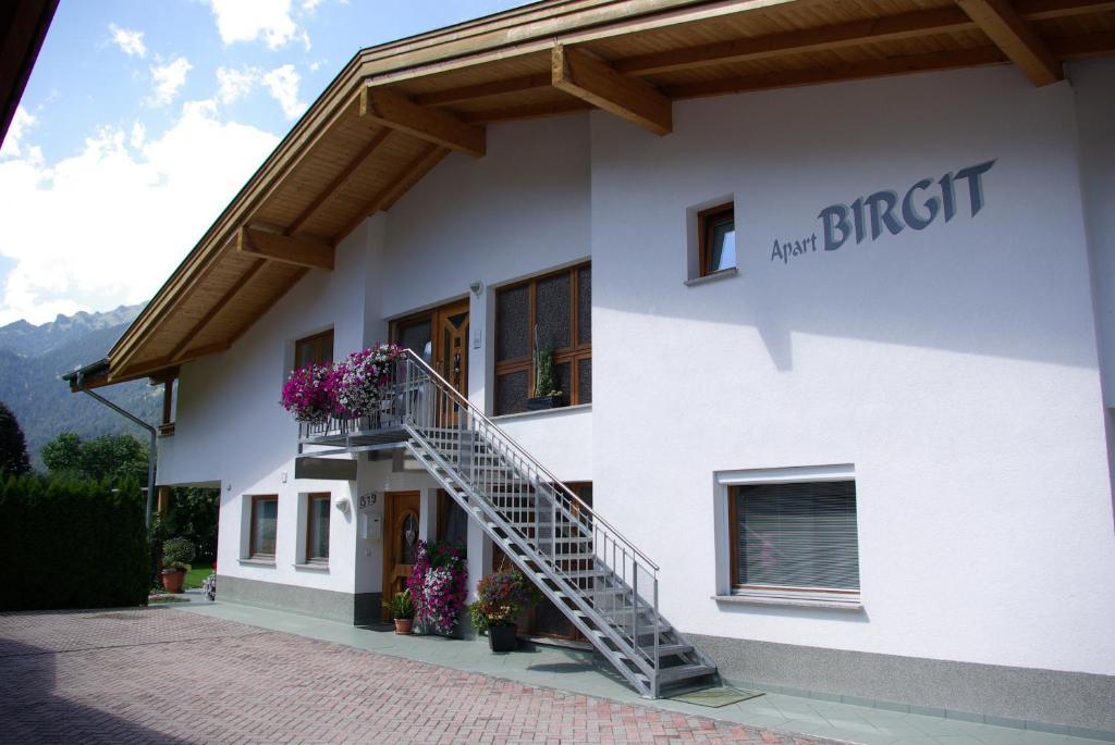Apart Birgit Pfunds Buitenkant foto